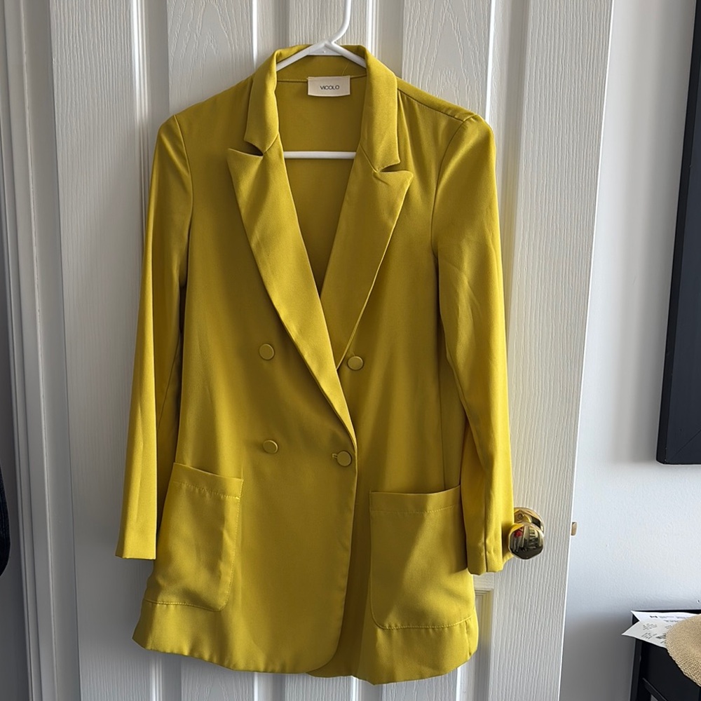 Italian Yellow Double-Breasted Women's Blazer